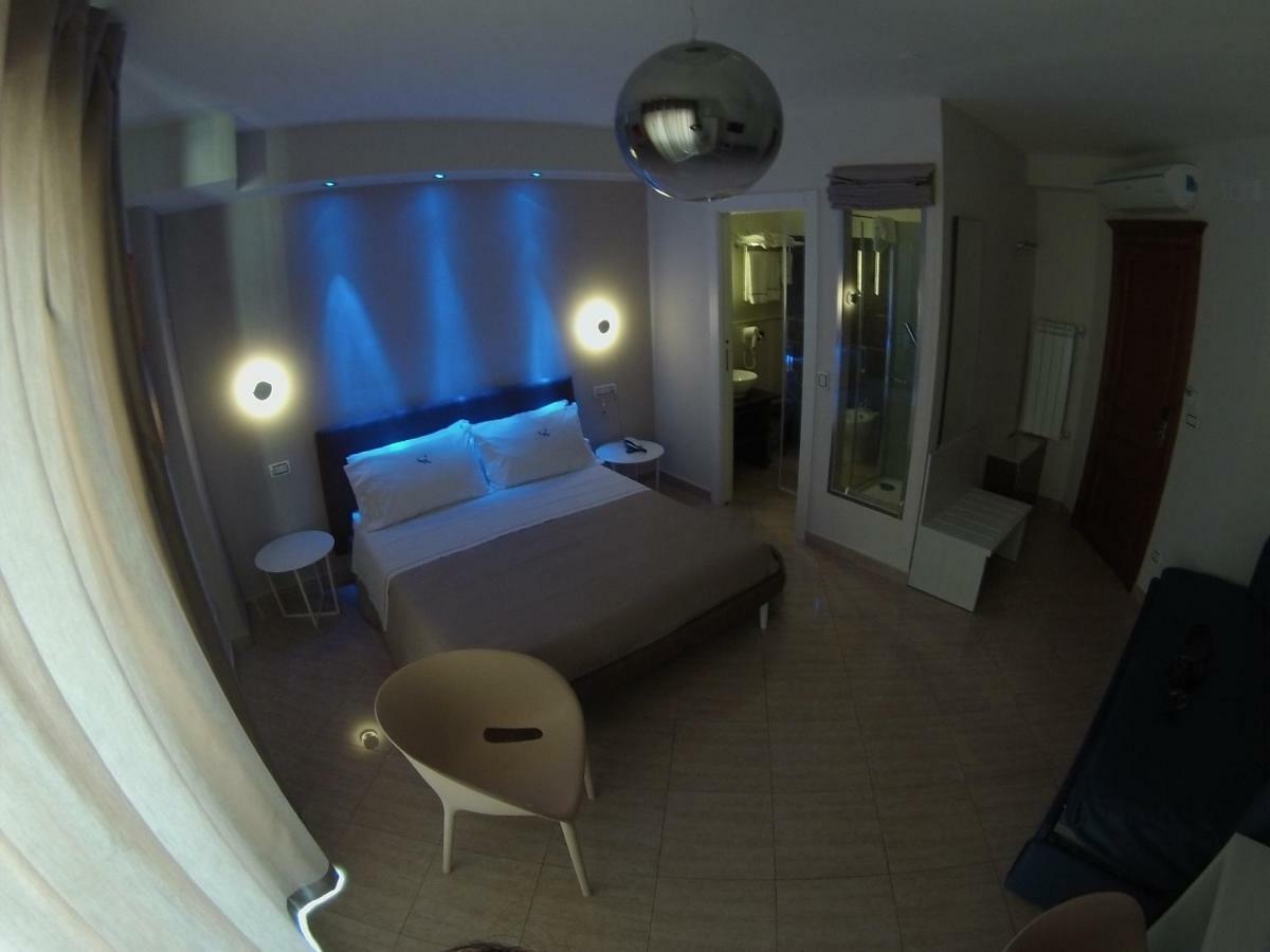 Sonevi Rooms 나폴리 외부 사진