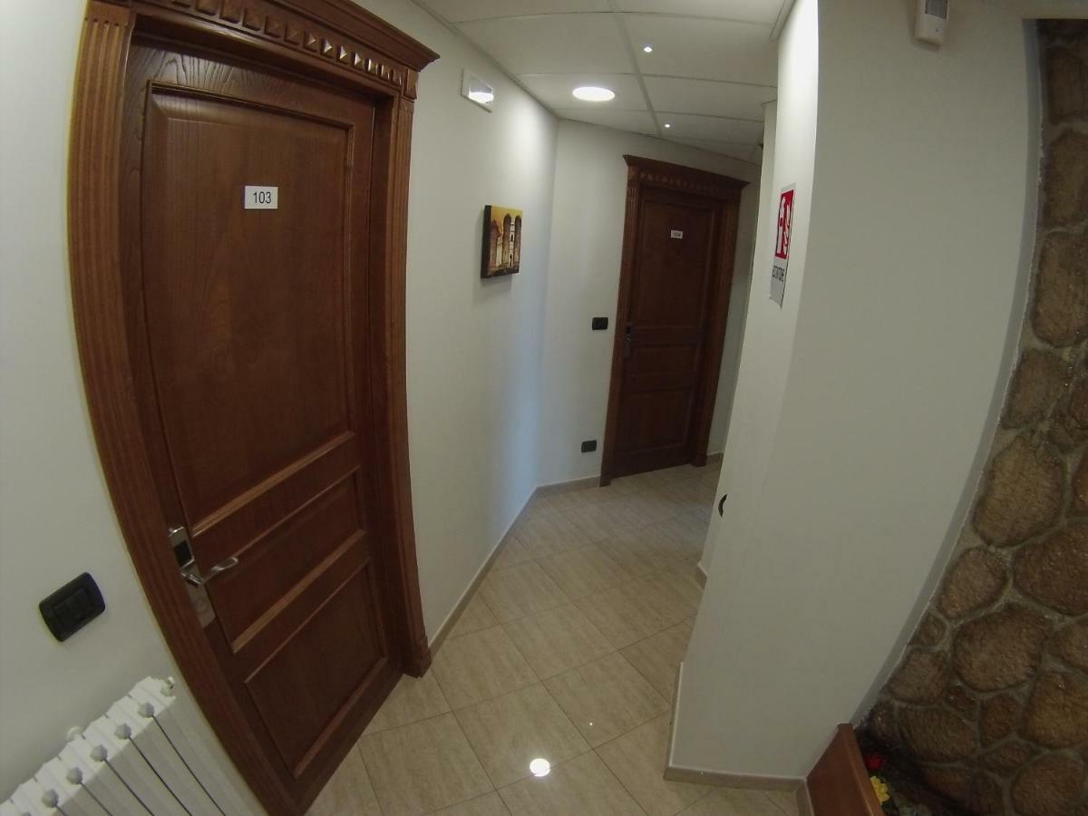 Sonevi Rooms 나폴리 외부 사진